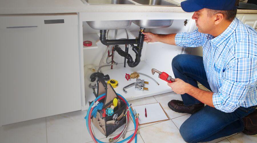 Local tankless water heater installation in Malone, FL